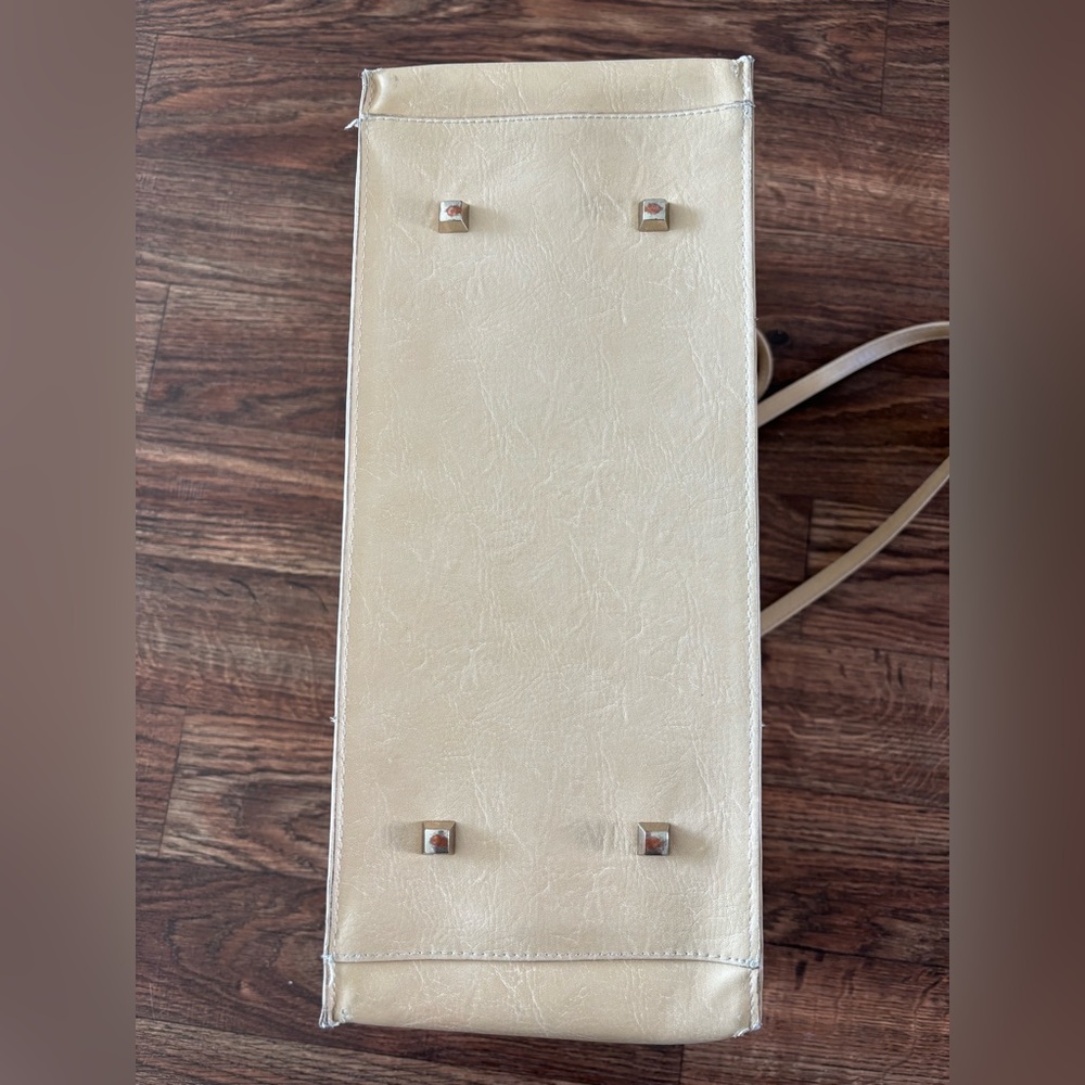 BEIS The Work Tote in Beige - Picture 7 of 16